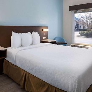 1 Double Bed Accessible Room Non-Smoking